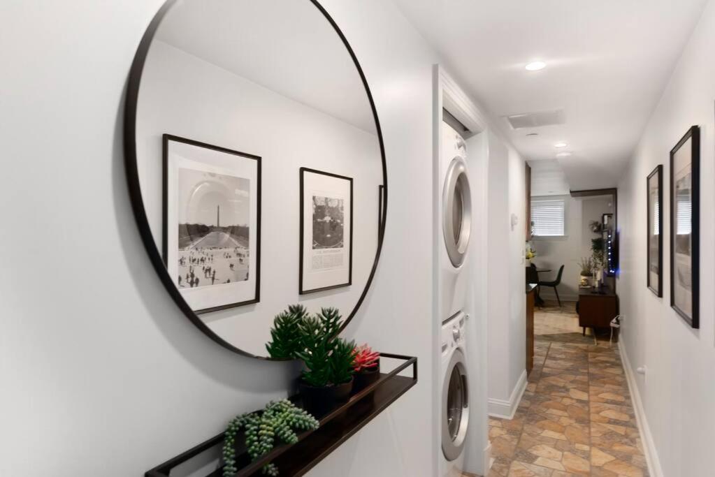 Upscale 2Br Apartment With Patio Washington Buitenkant foto